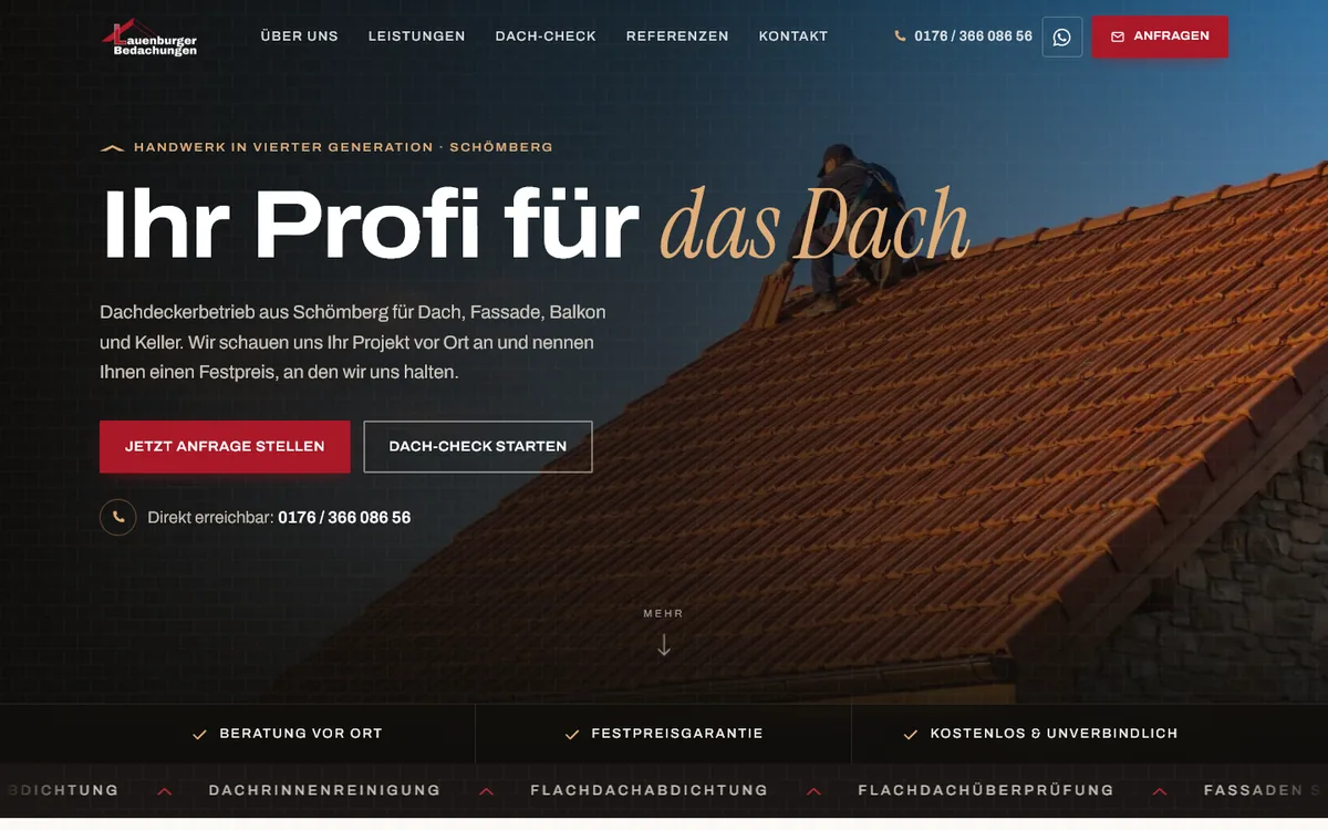 Home page of Lauenburger Bedachung with a roofer on a tiled roof
